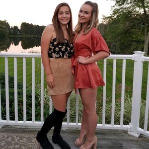 Meet your Posher, Lauren